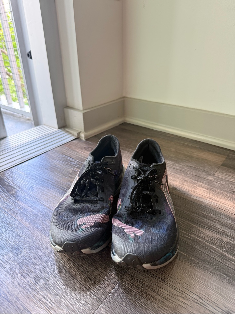 Women's Puma Running Shoes- Carbon Plated